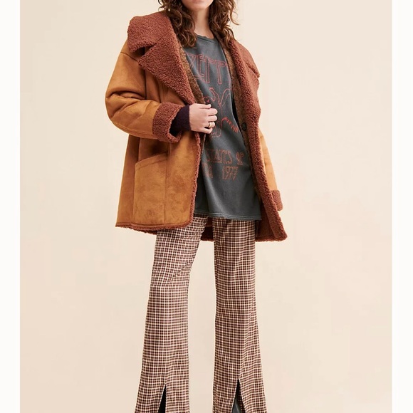 Free people Diogo oversized faux suede and sherpa coat in camel and brown. Small - Picture 6 of 9
